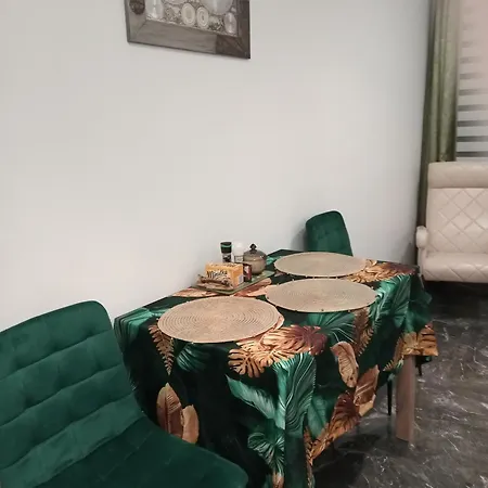 Lejlighed Center-zlota Str. *