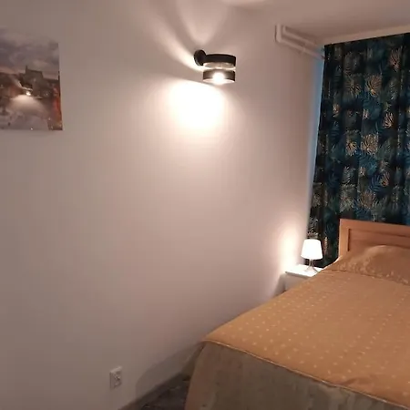 Apartment Center-zlota Str.