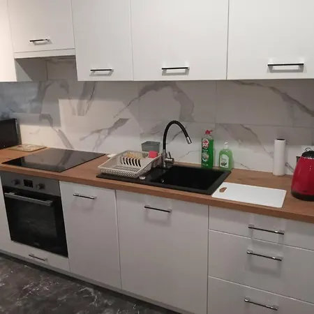 Apartment Center-zlota Str.